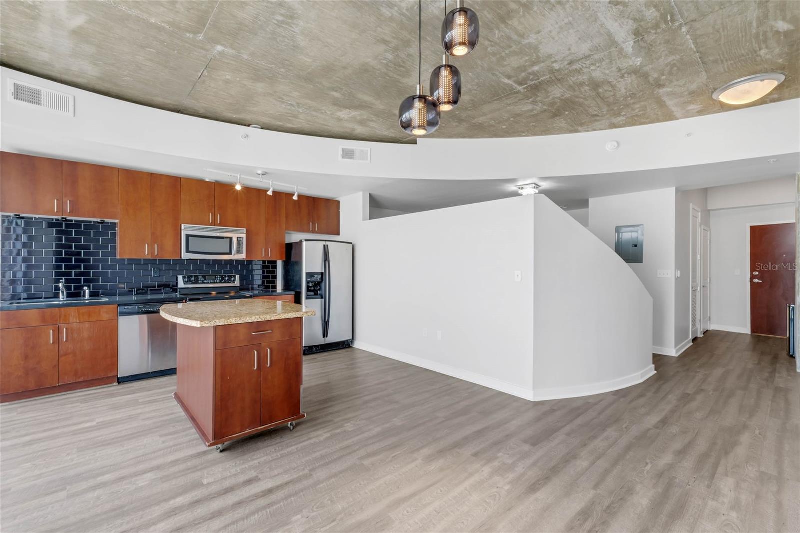 155 S Court Ave #2807