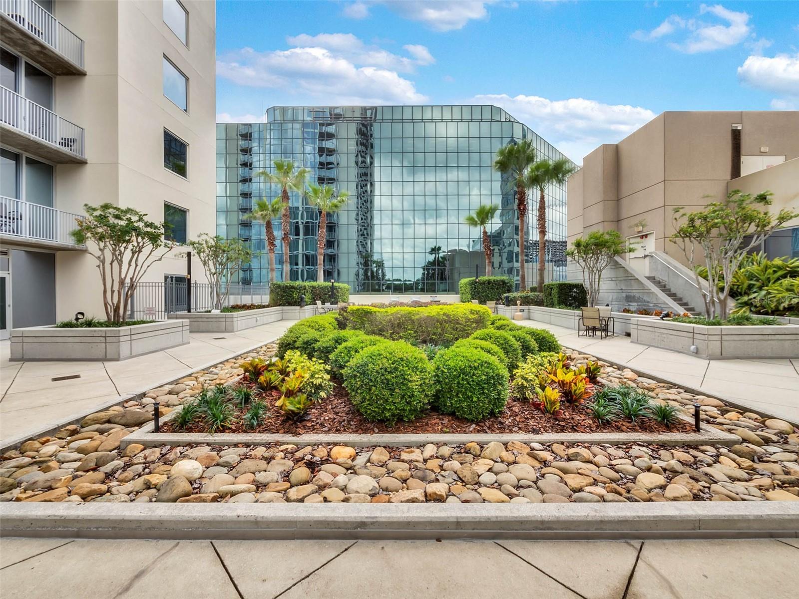 155 S Court Ave #2807