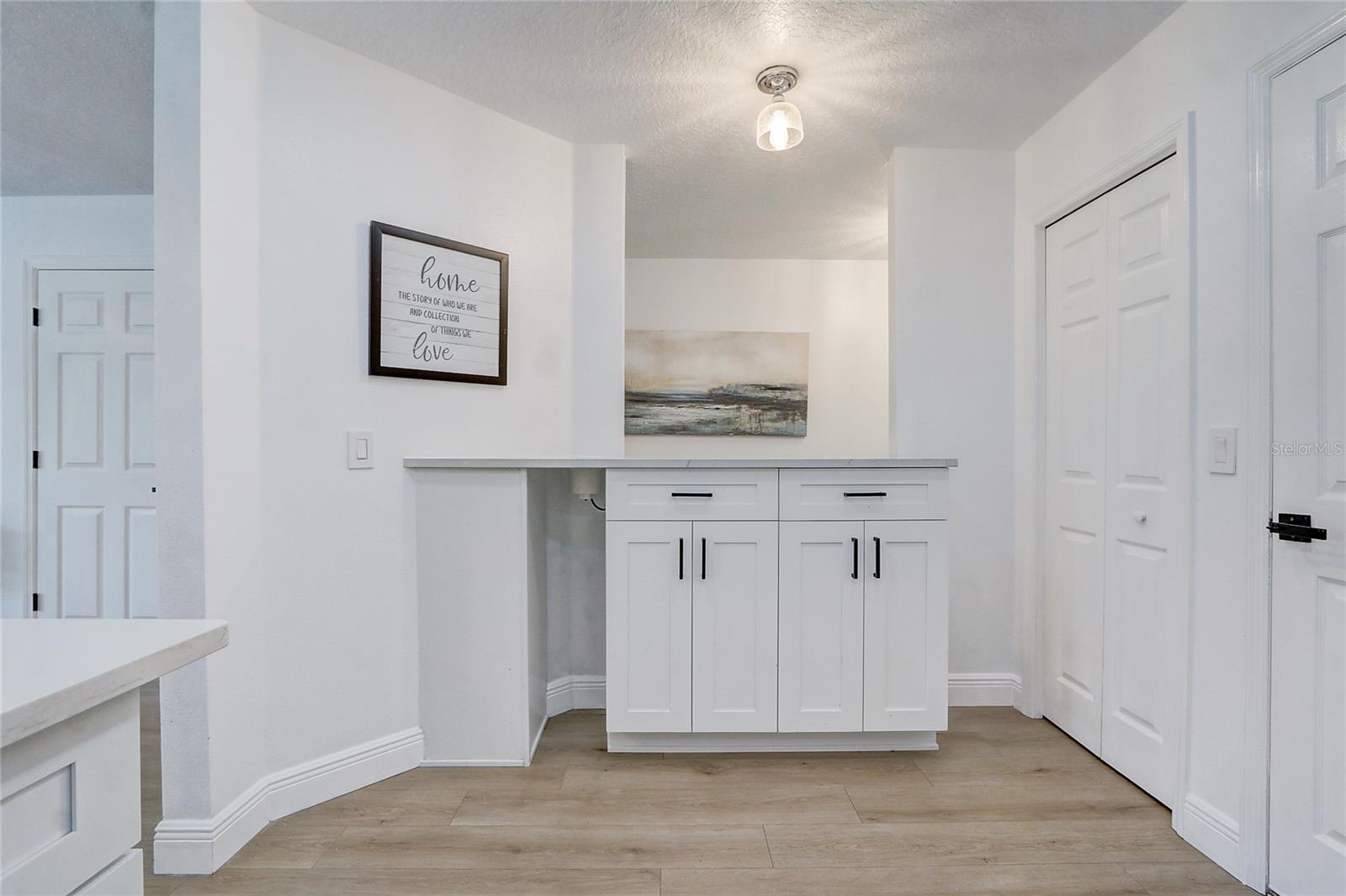 12818 Lexington Summit St