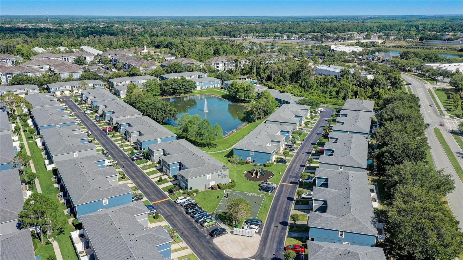 12818 Lexington Summit St