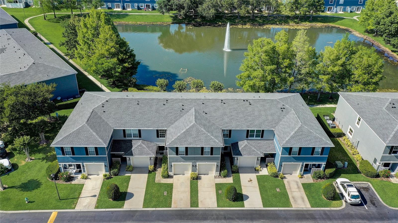 12818 Lexington Summit St