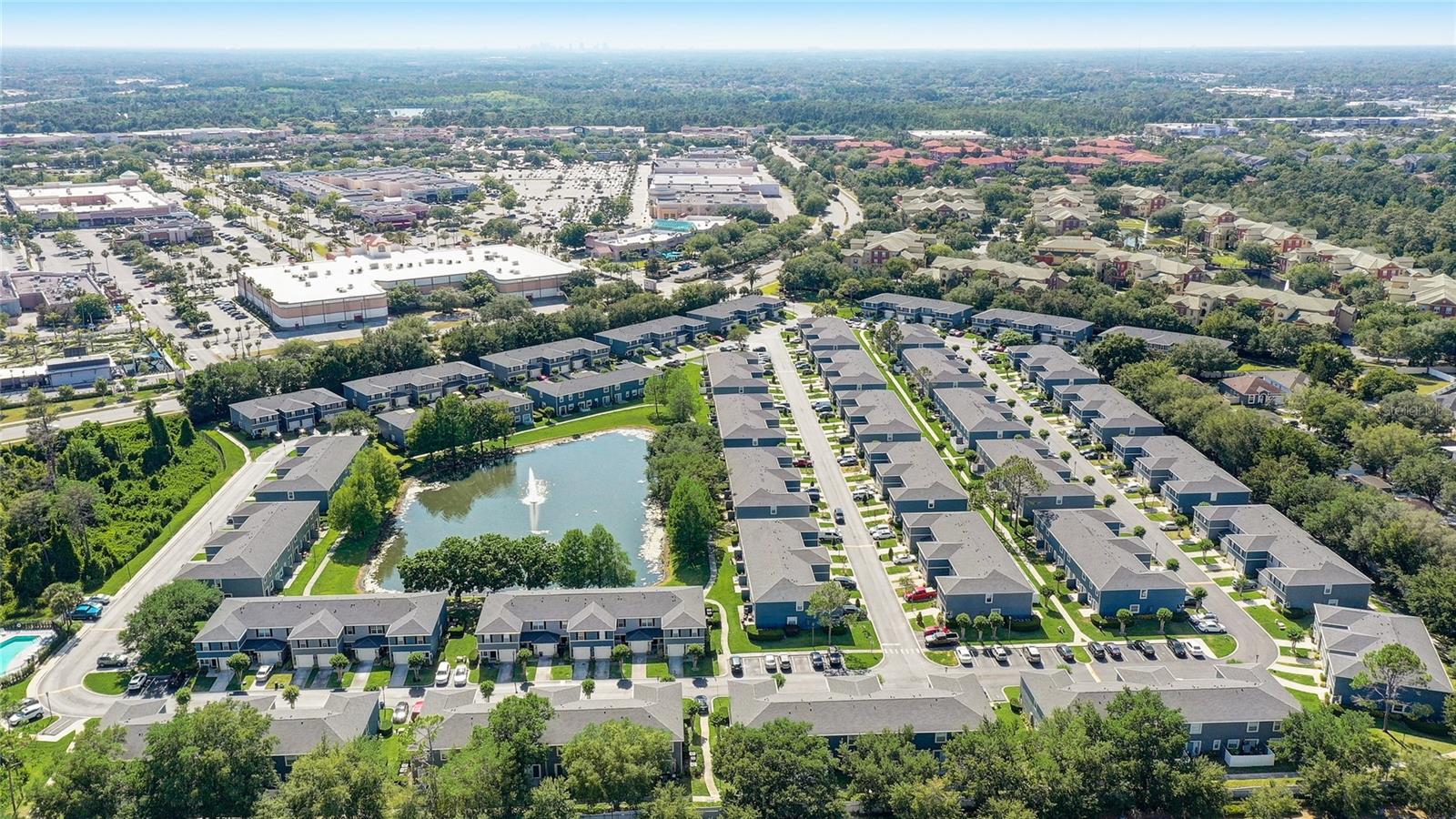 12818 Lexington Summit St