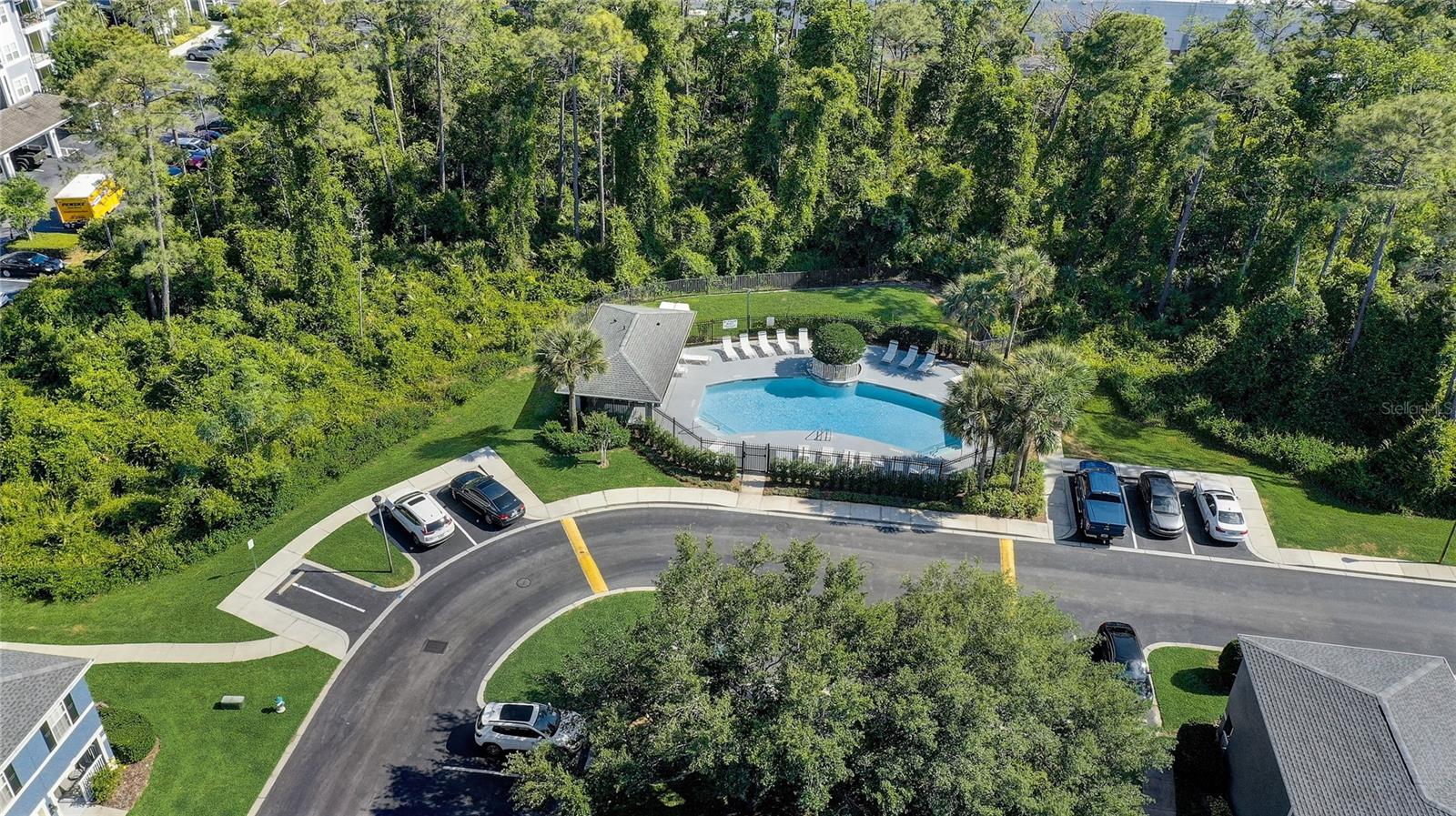 12818 Lexington Summit St