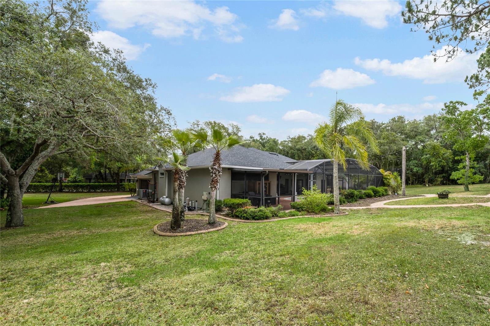 357 Kiwanis Cir