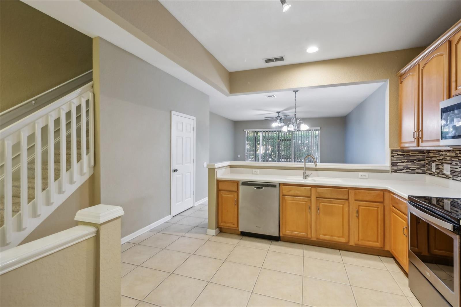 6302 Daysbrook Dr #103