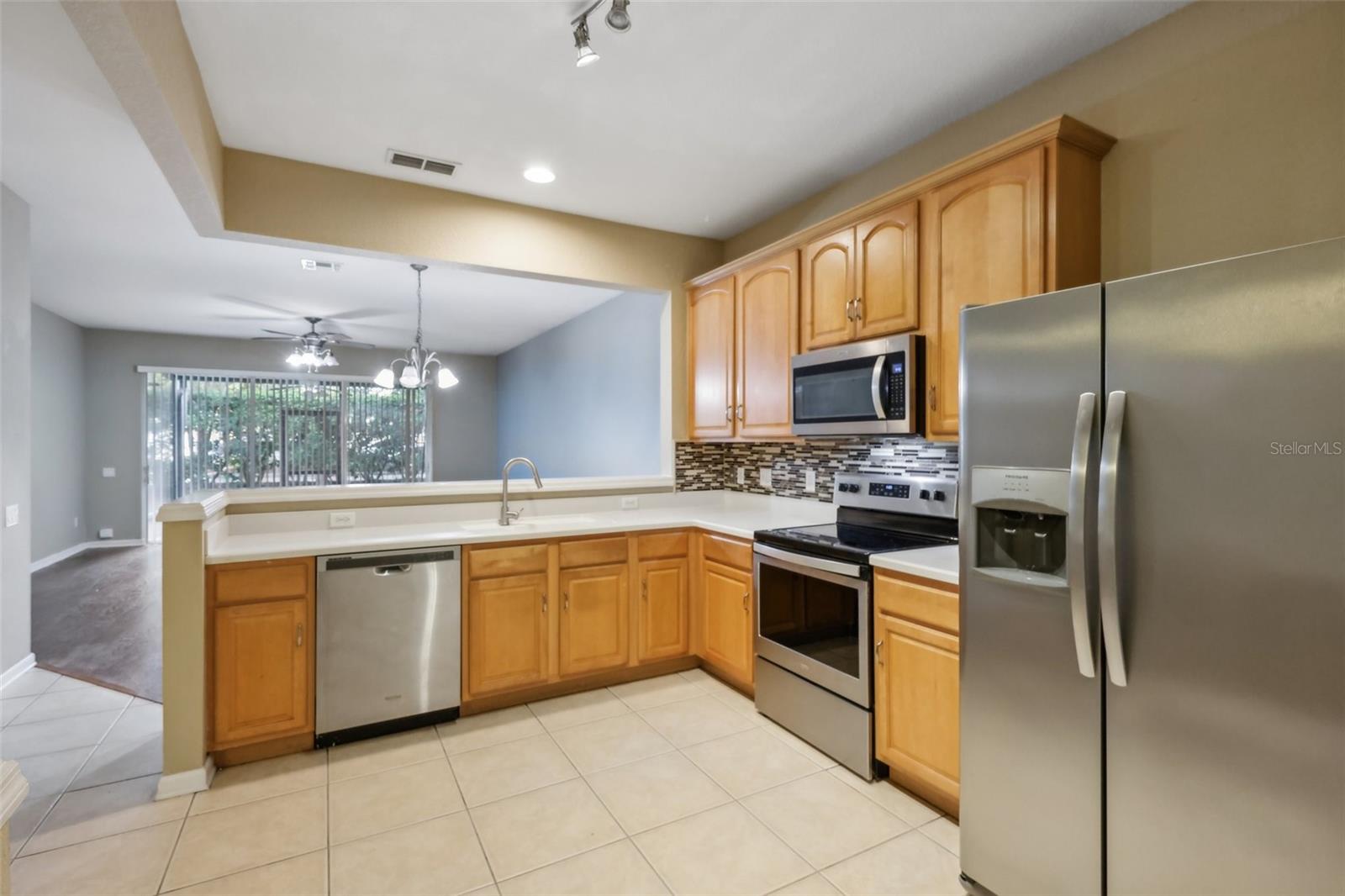 6302 Daysbrook Dr #103