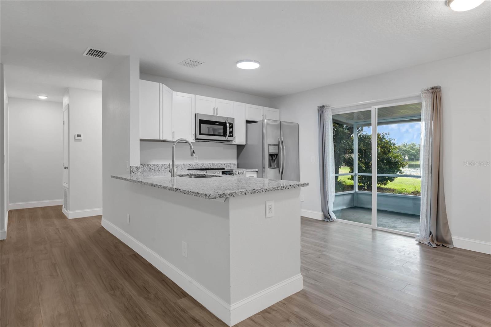 4523 Three Lakes Cir