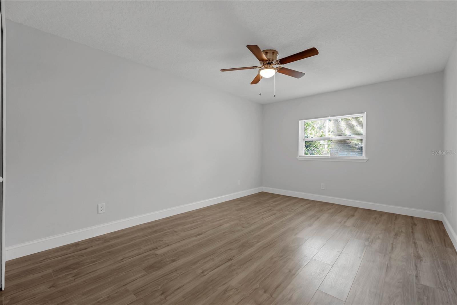 4523 Three Lakes Cir