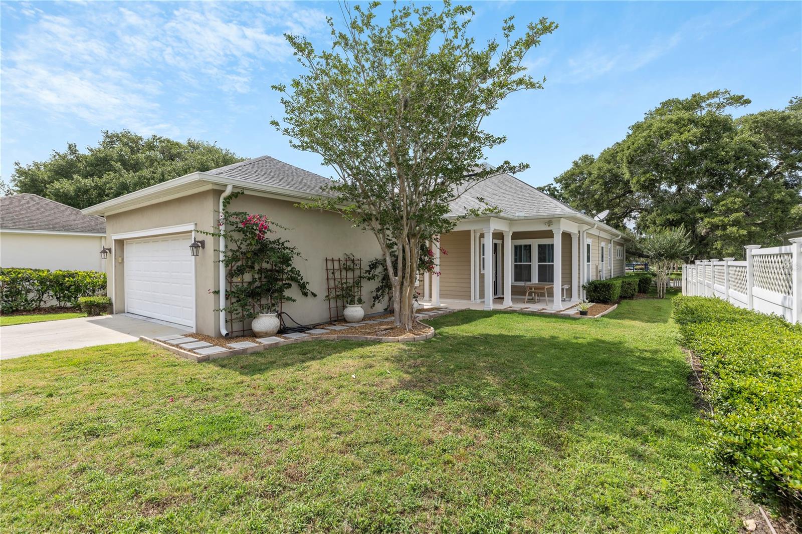 936 Dewinsberry Dr N