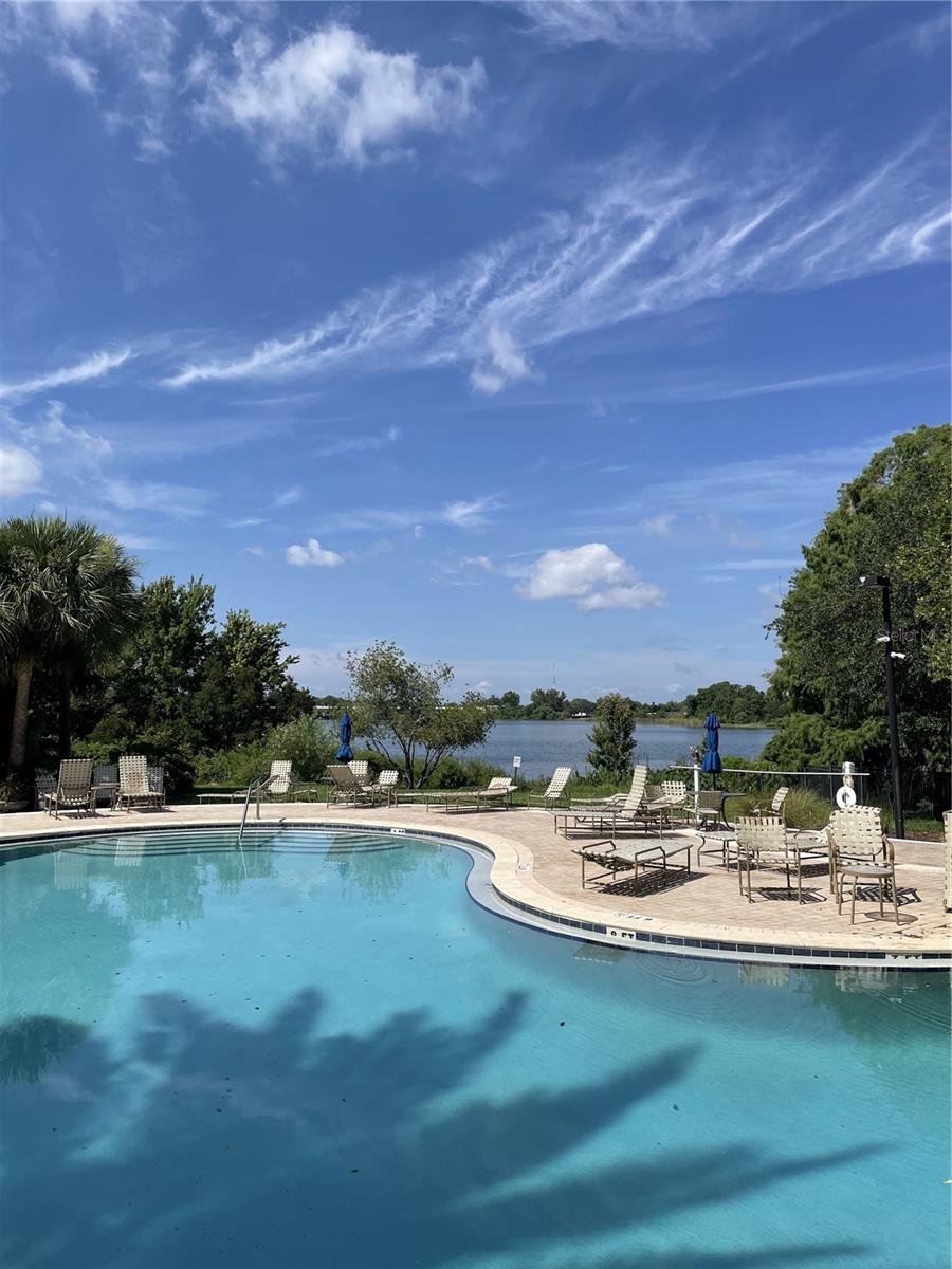 1375 Lake Shadow Cir #11107