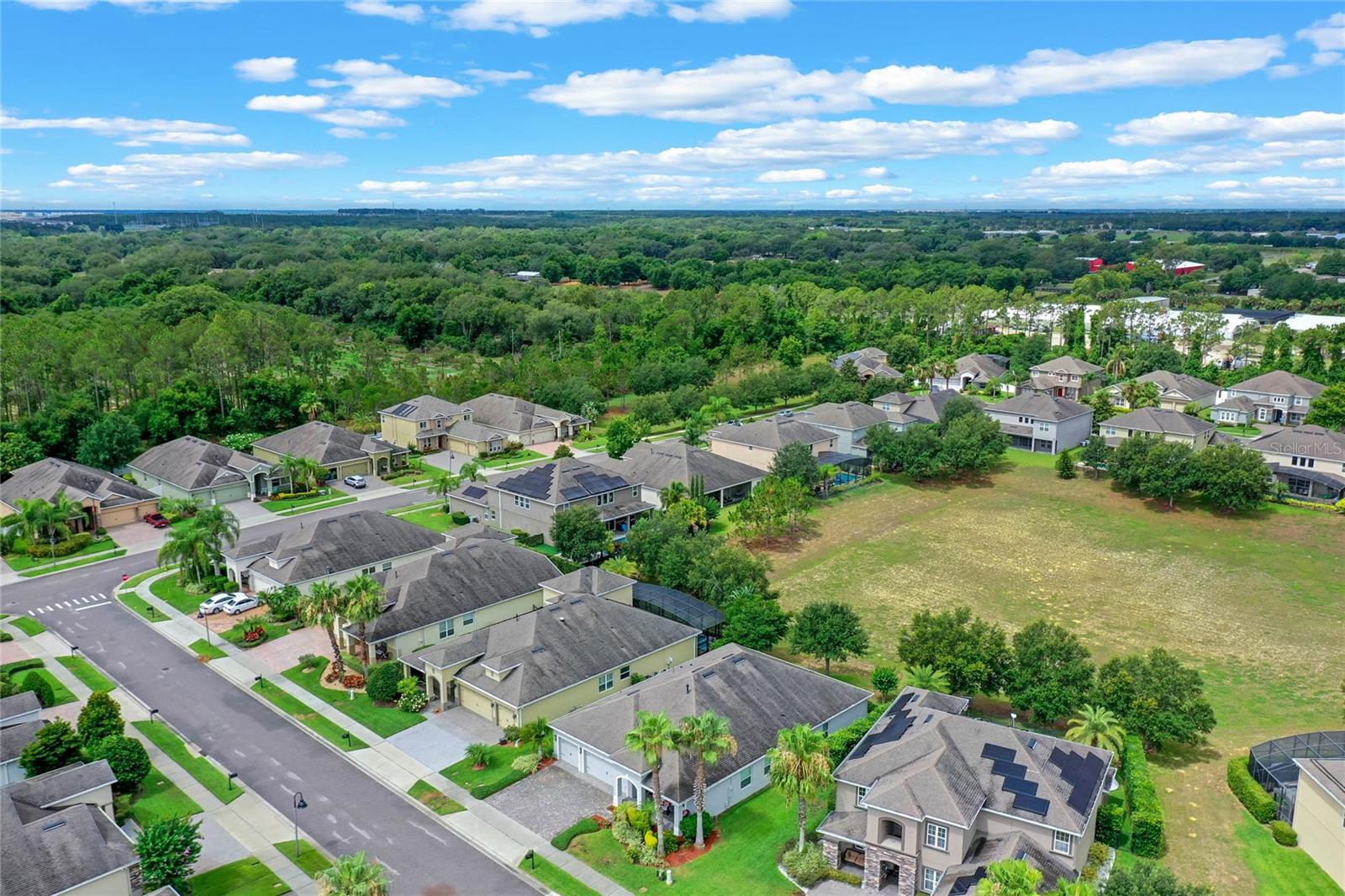 15461 Sandfield Loop