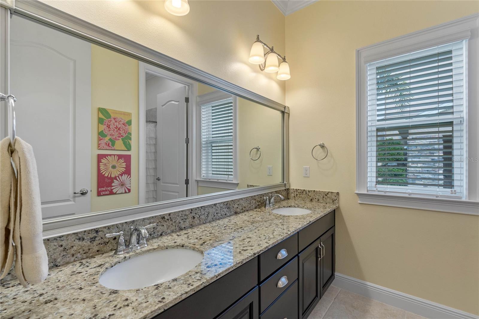 15461 Sandfield Loop