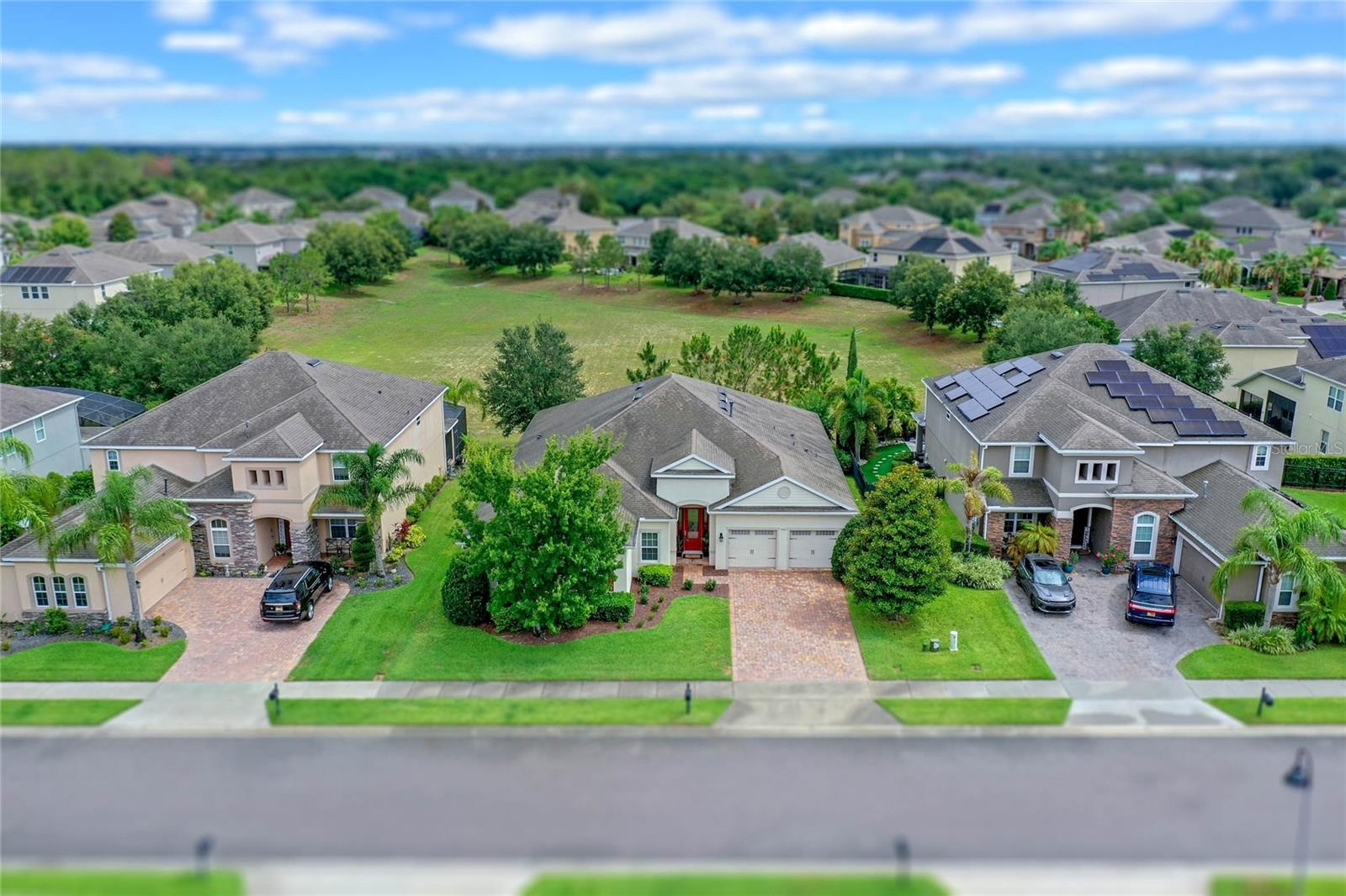 15461 Sandfield Loop