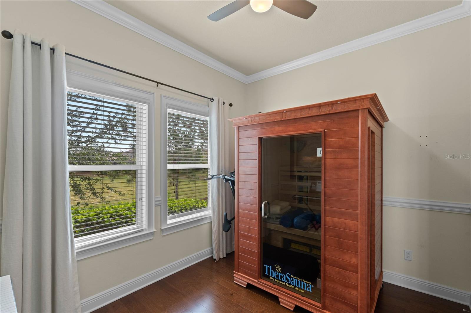 15461 Sandfield Loop