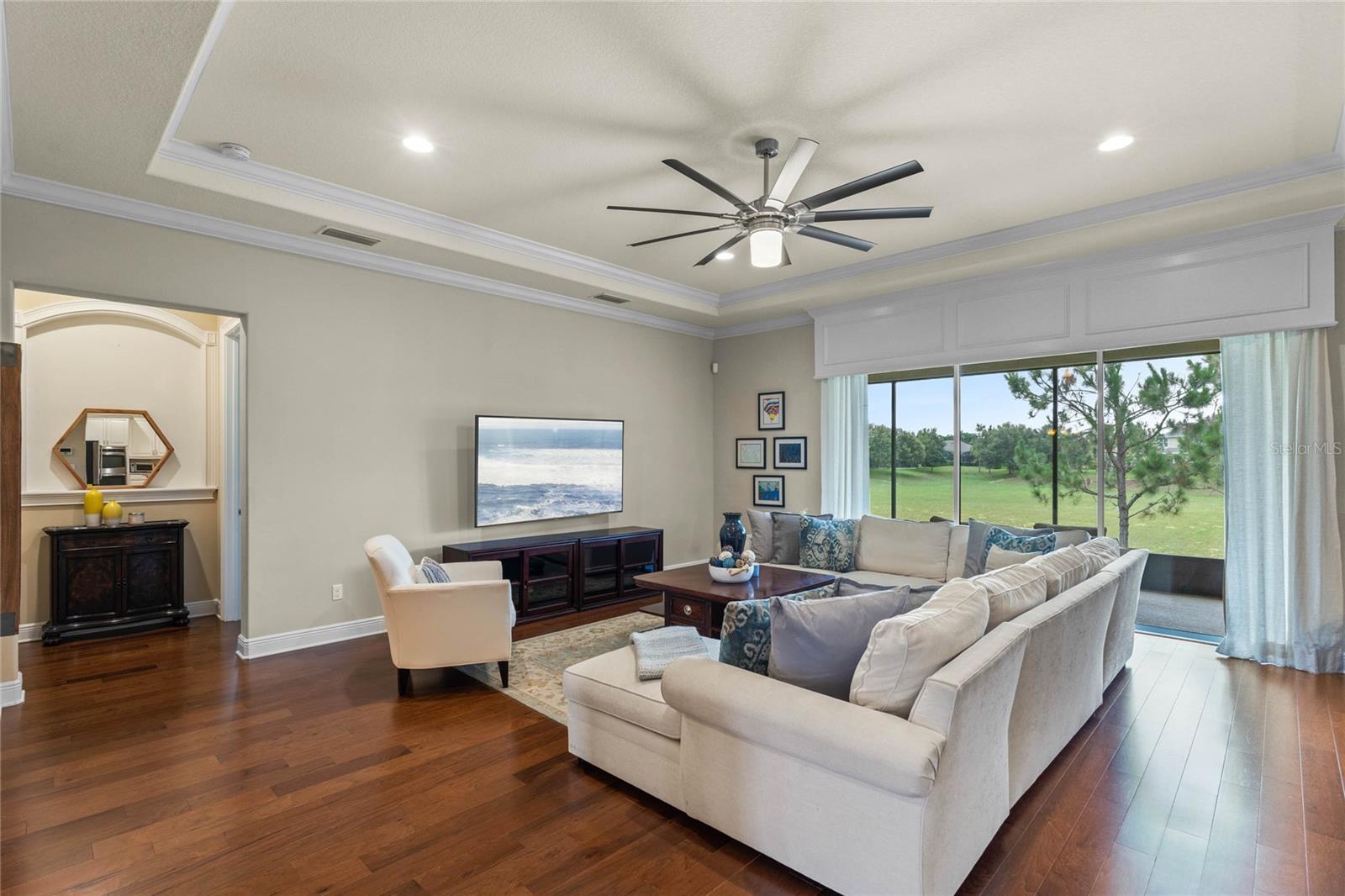 15461 Sandfield Loop