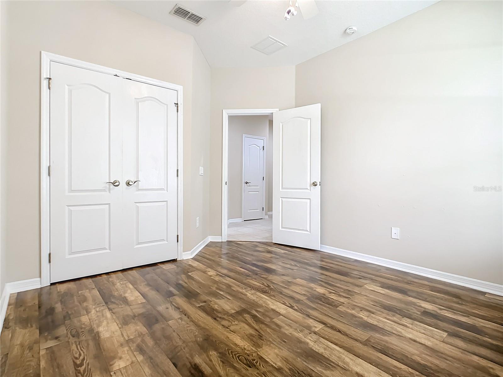 12749 Lake Sawyer Dr