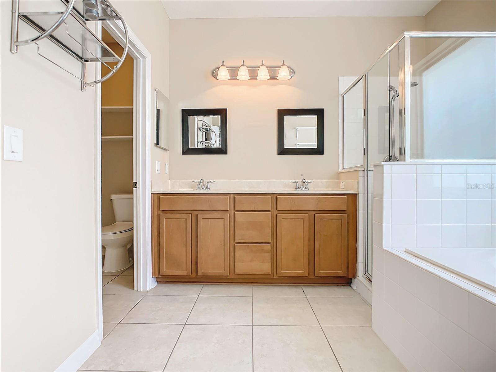 12749 Lake Sawyer Dr