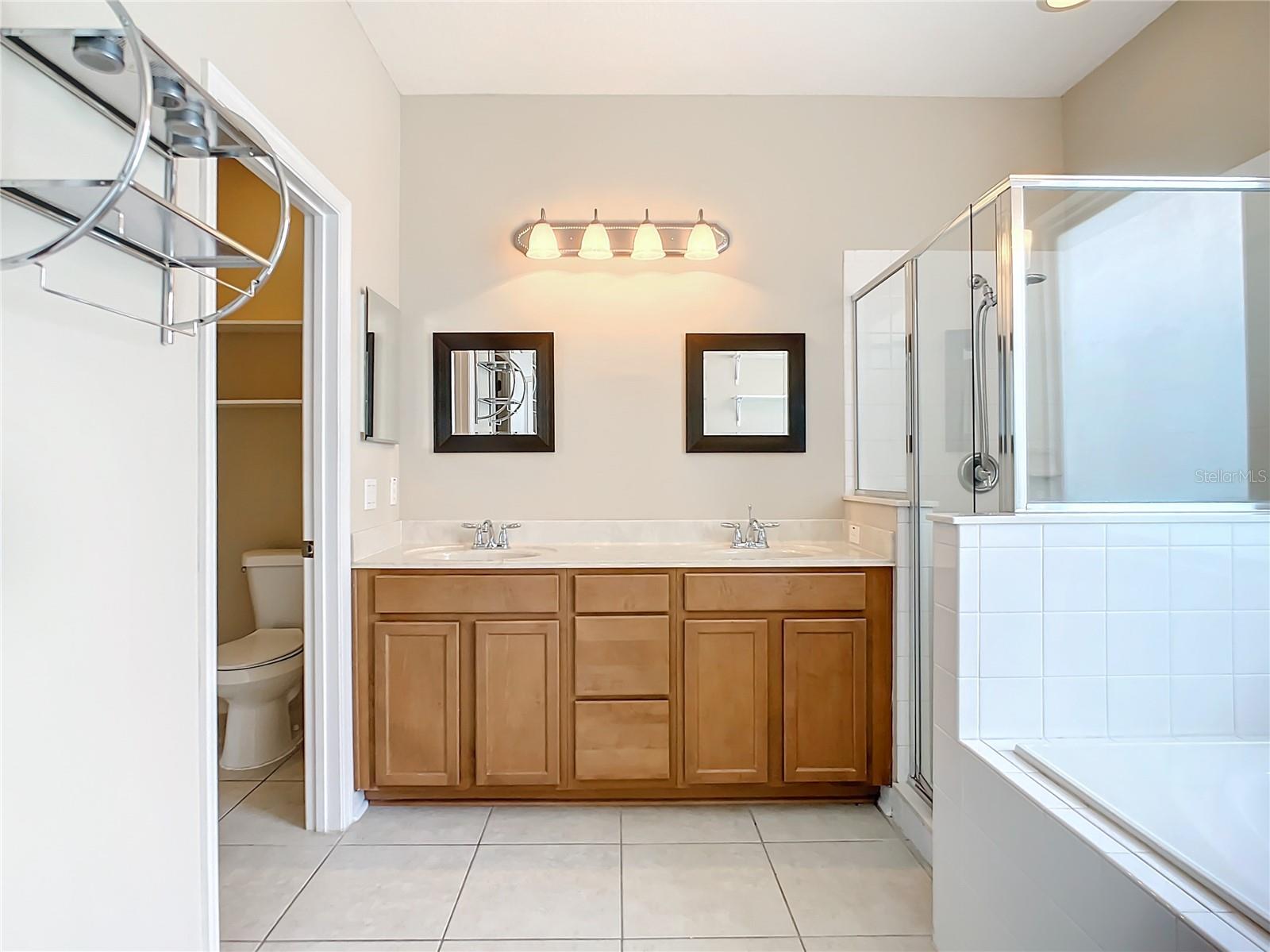 12749 Lake Sawyer Dr