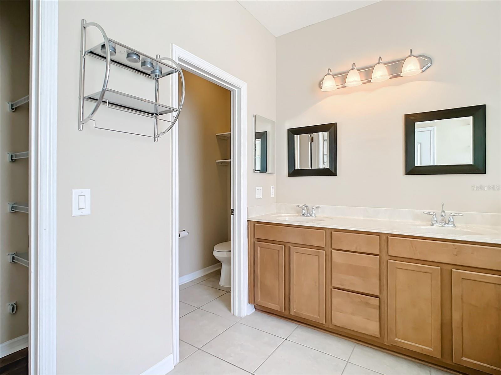 12749 Lake Sawyer Dr