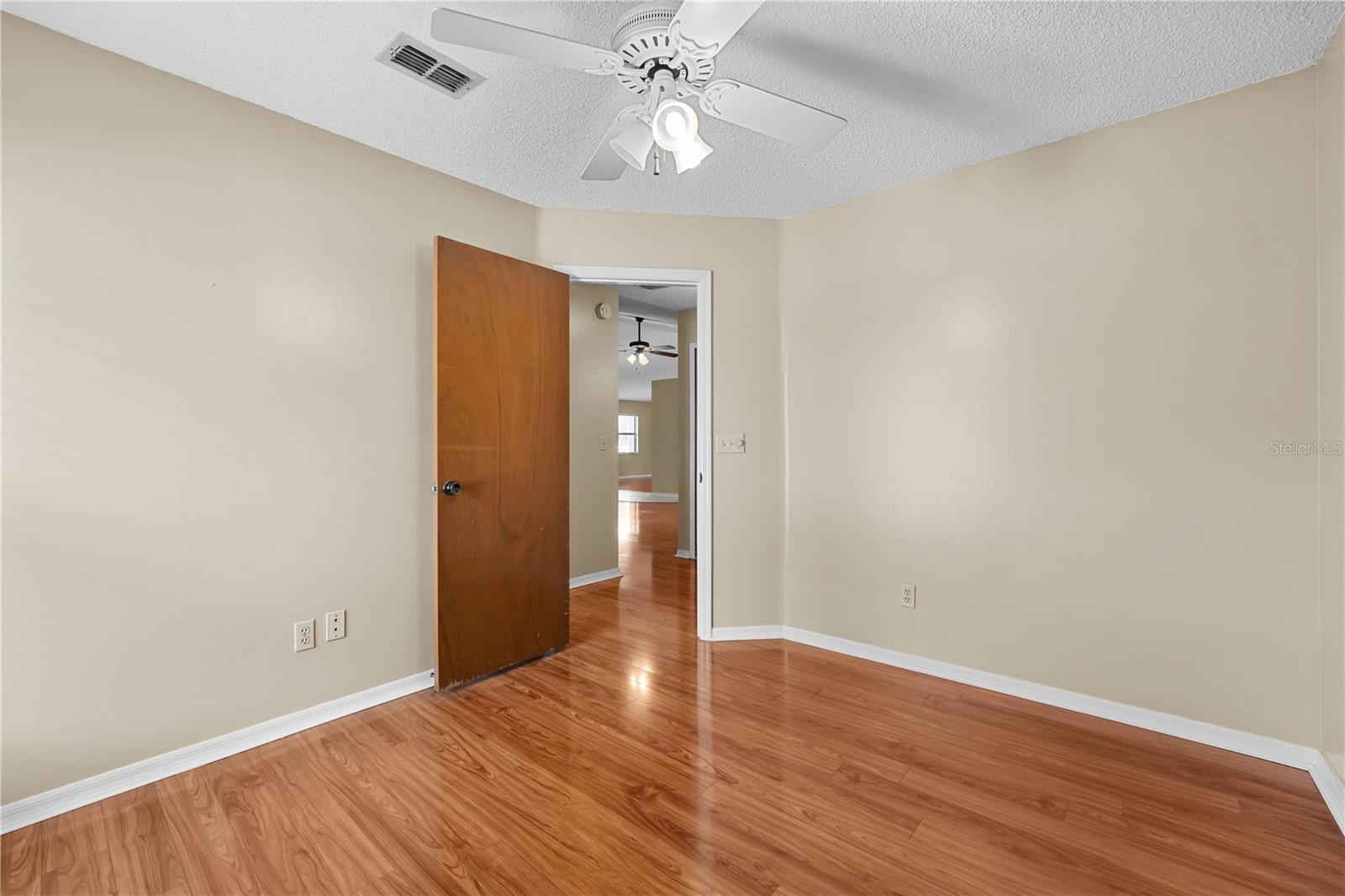 9000 Woodbreeze Blvd