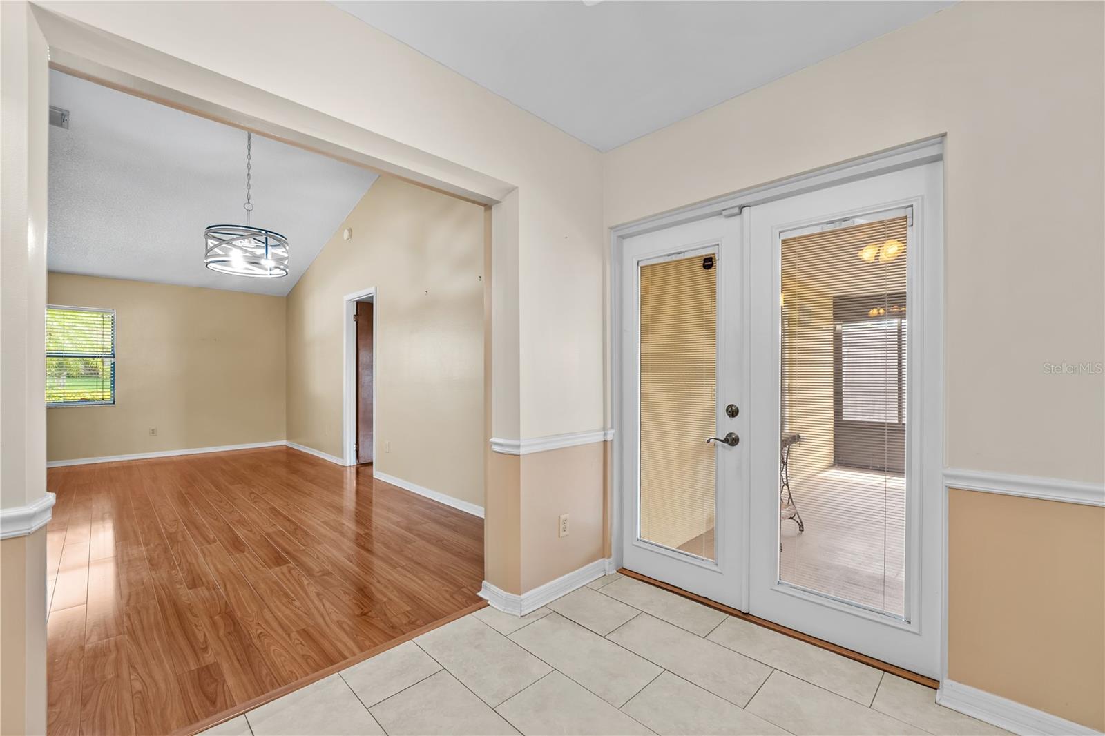 9000 Woodbreeze Blvd