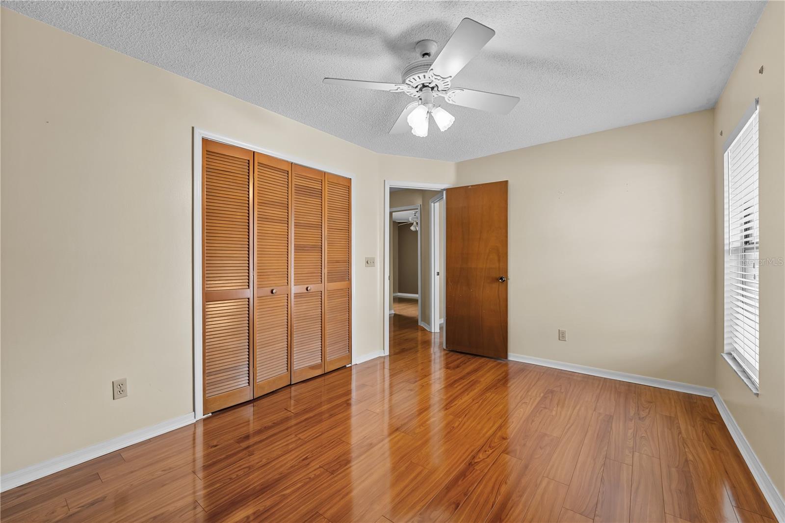 9000 Woodbreeze Blvd