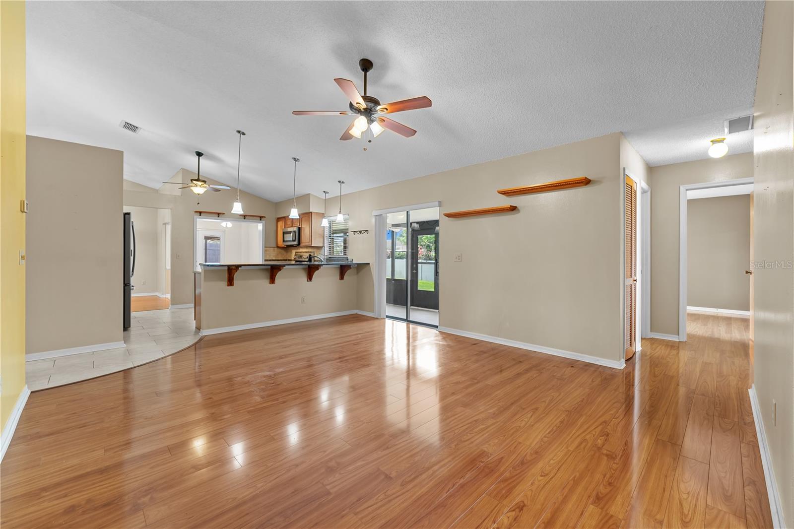 9000 Woodbreeze Blvd