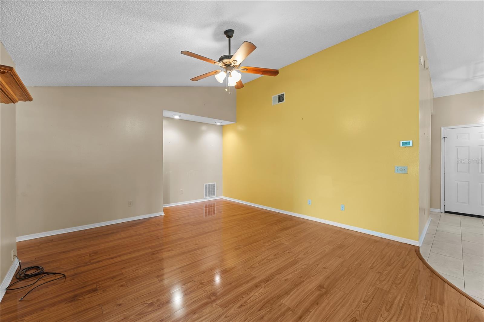 9000 Woodbreeze Blvd