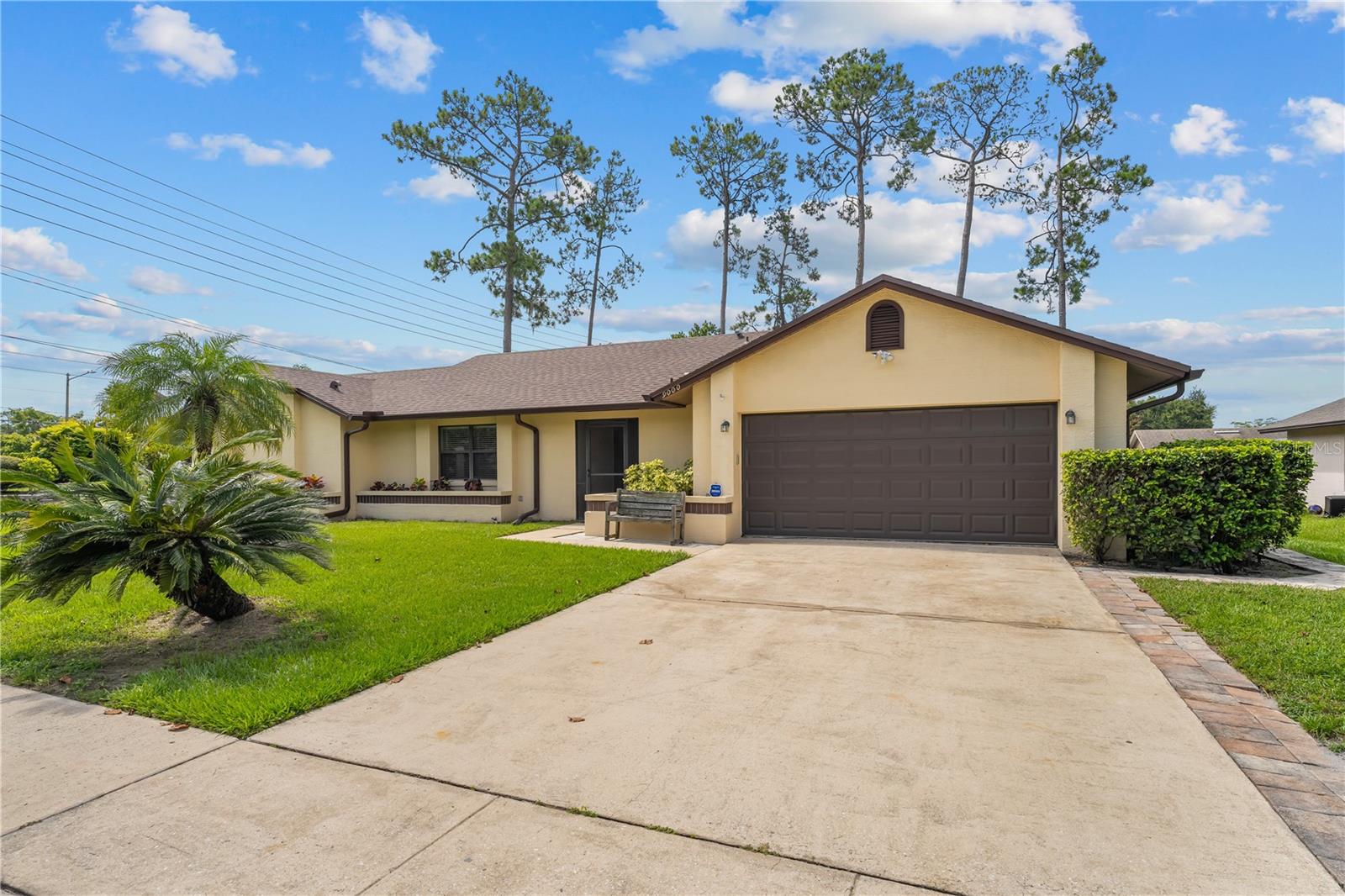 9000 Woodbreeze Blvd