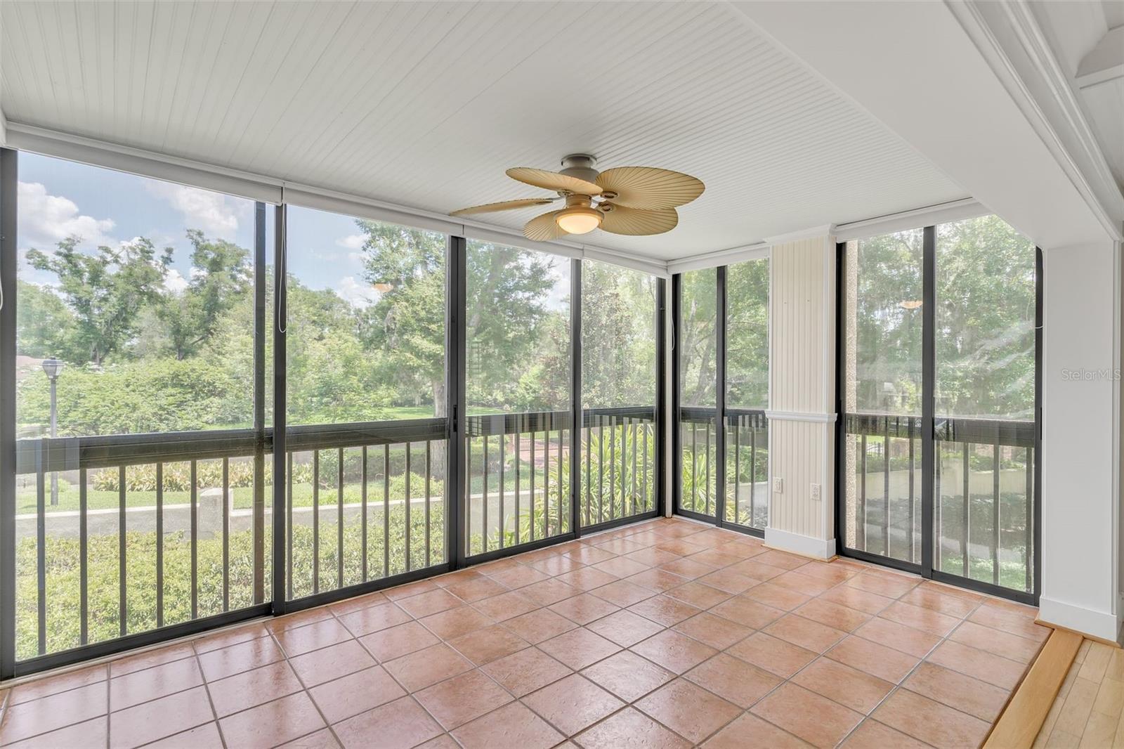 202 Quayside Cir #201