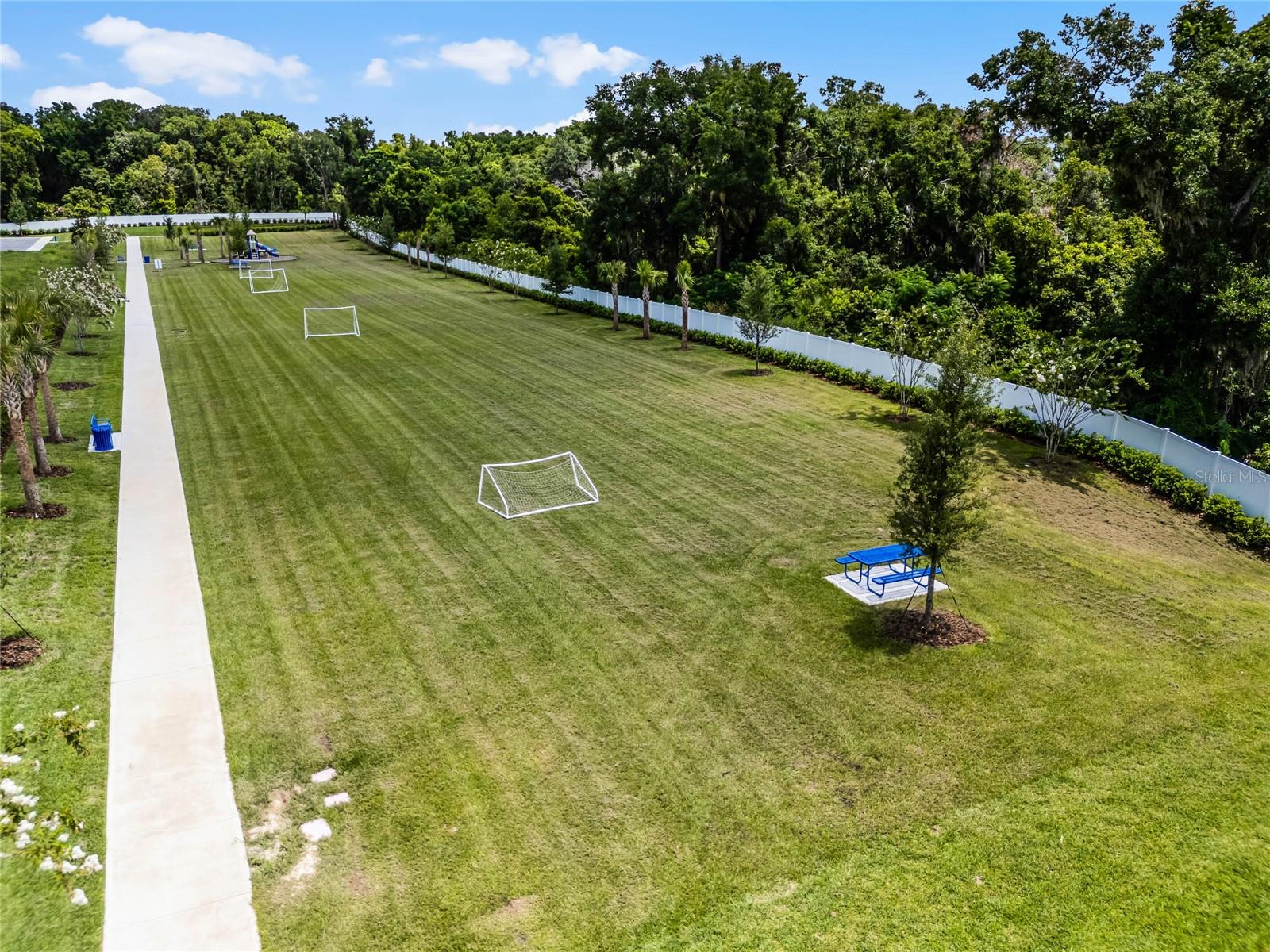 3866 Rory Oak Cir