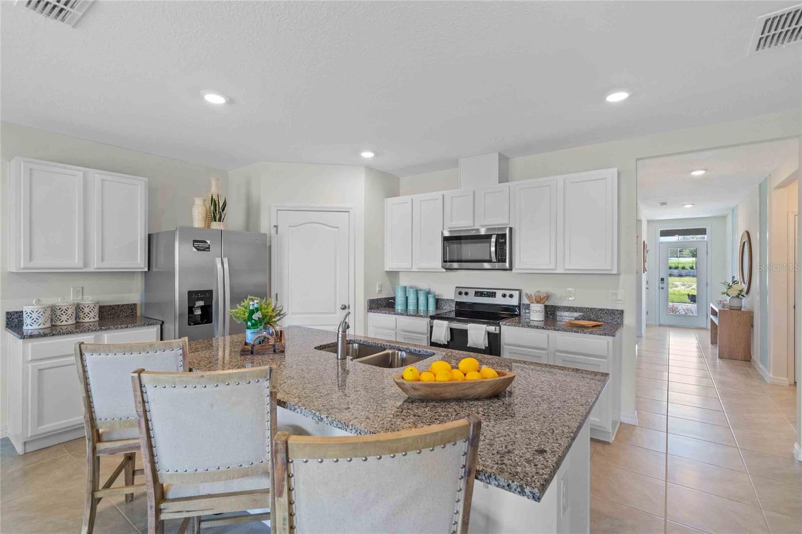 3866 Rory Oak Cir