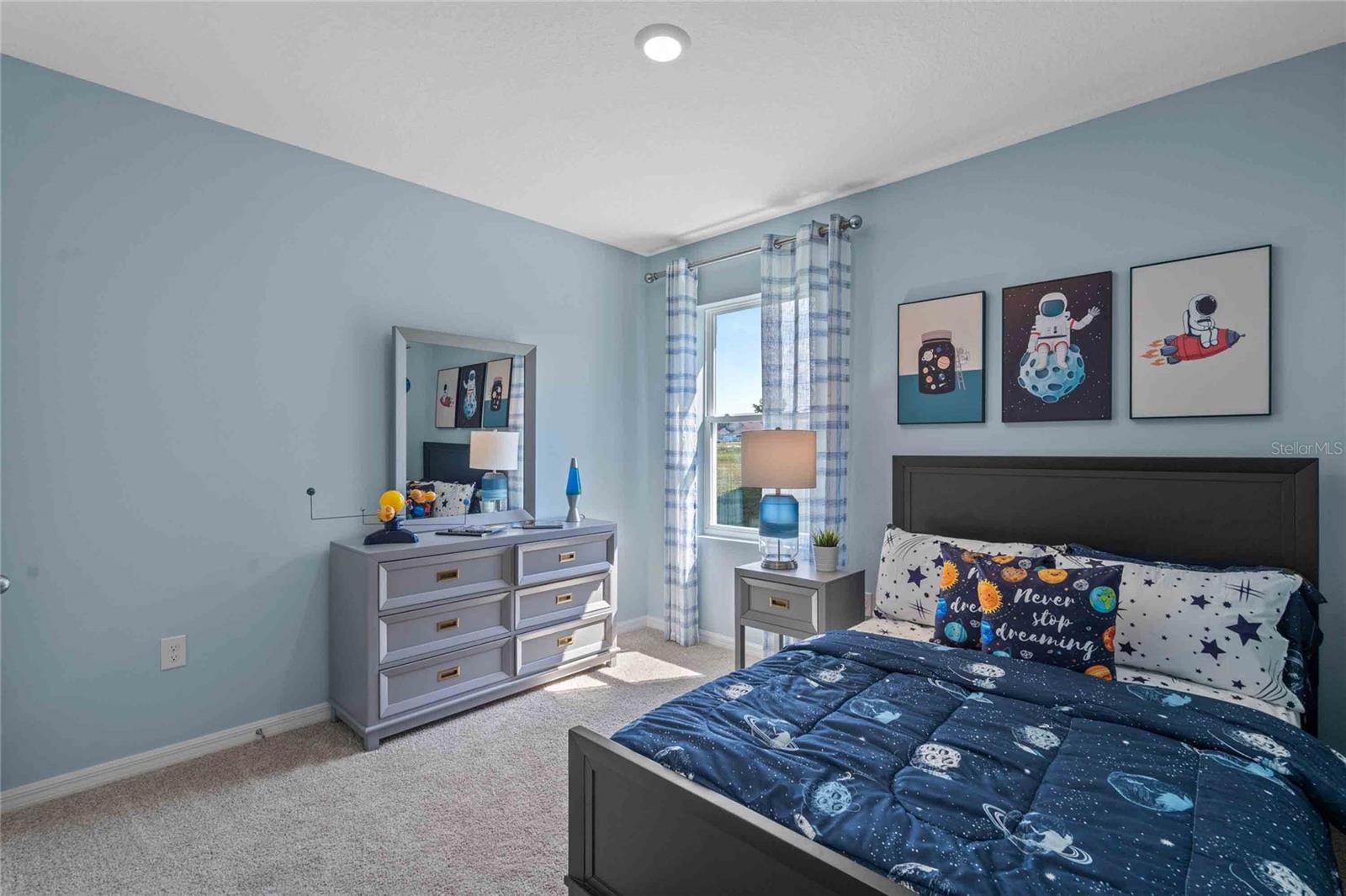 3866 Rory Oak Cir