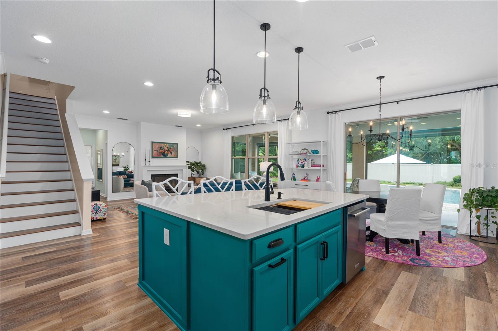 9203 Outlook Rock Trl