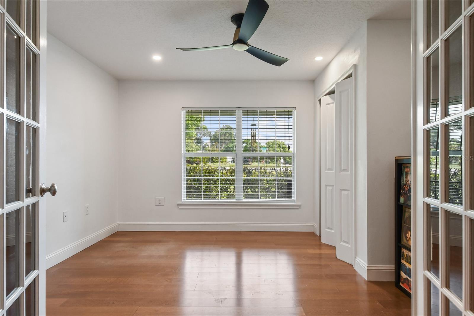 301 Richard Pl