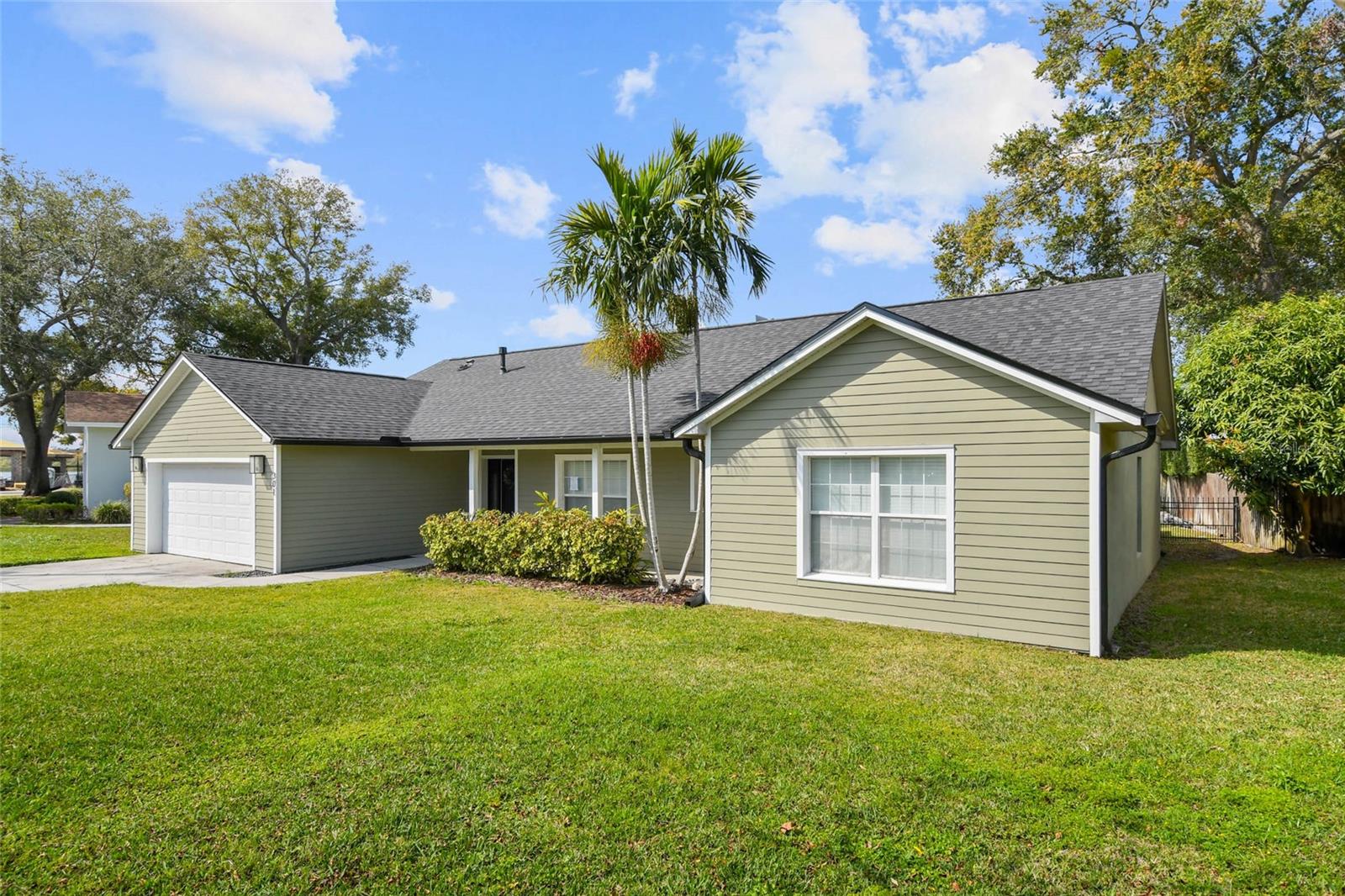 301 Richard Pl