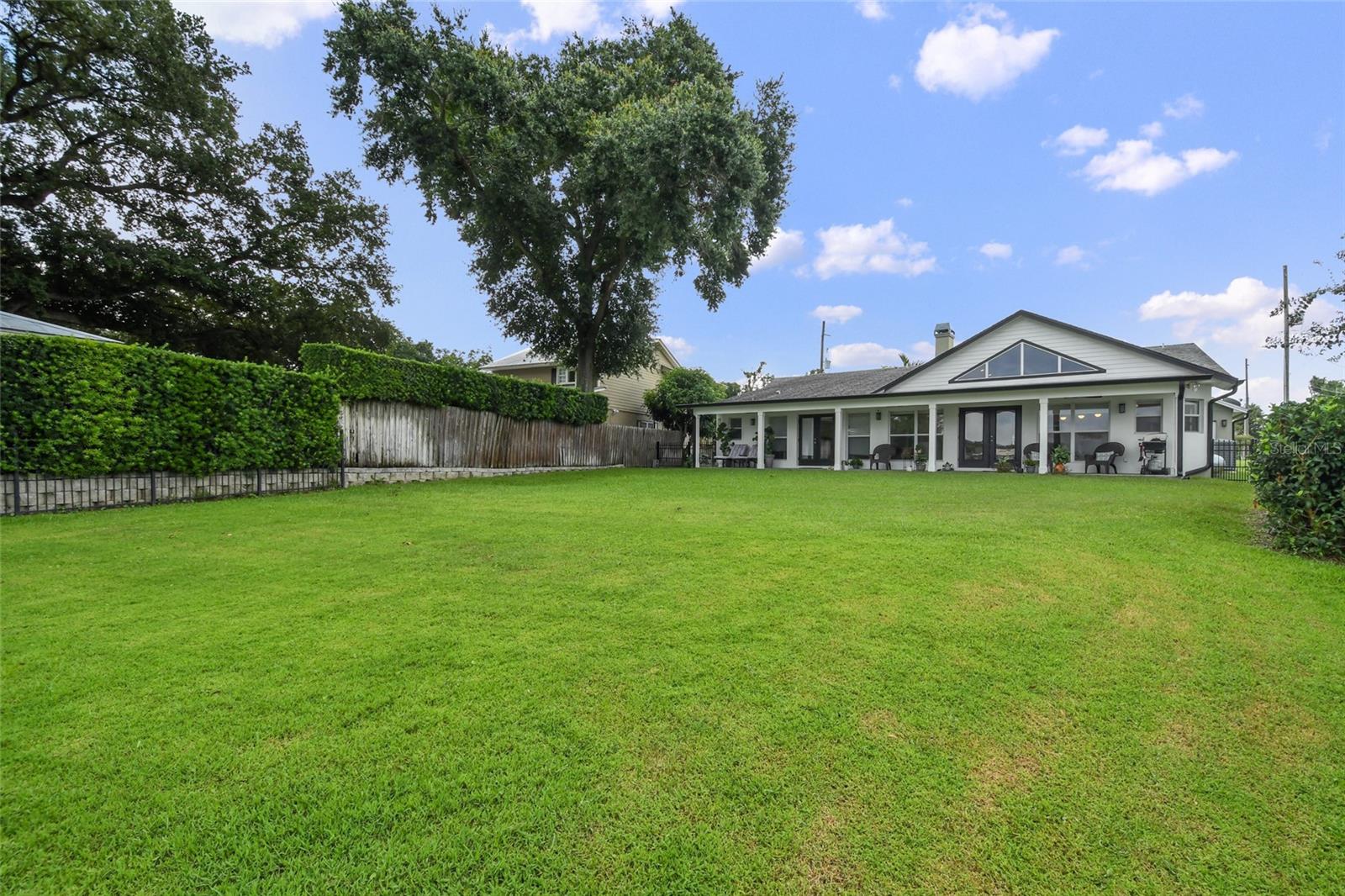 301 Richard Pl