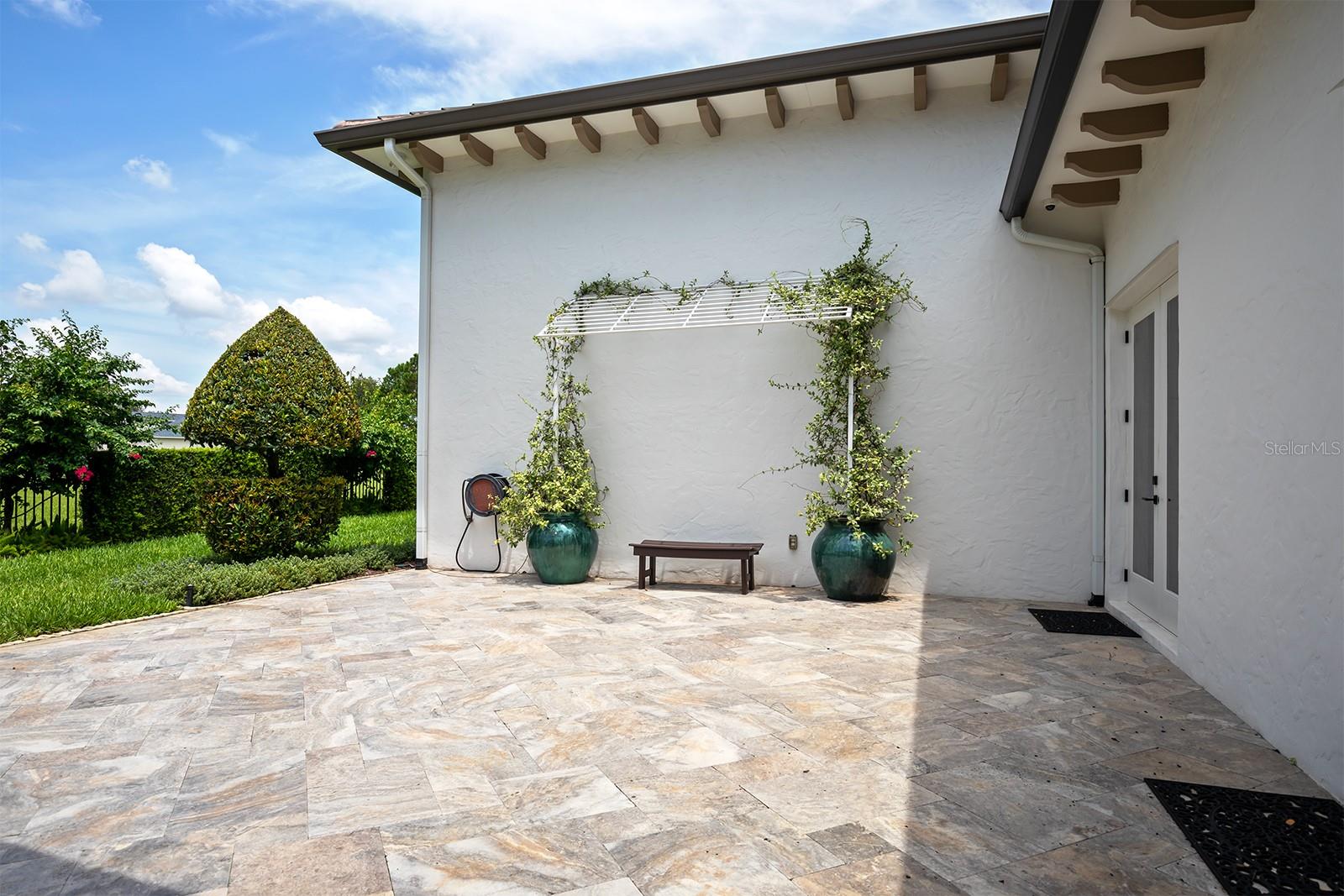 5006 Sawyer Cove Way