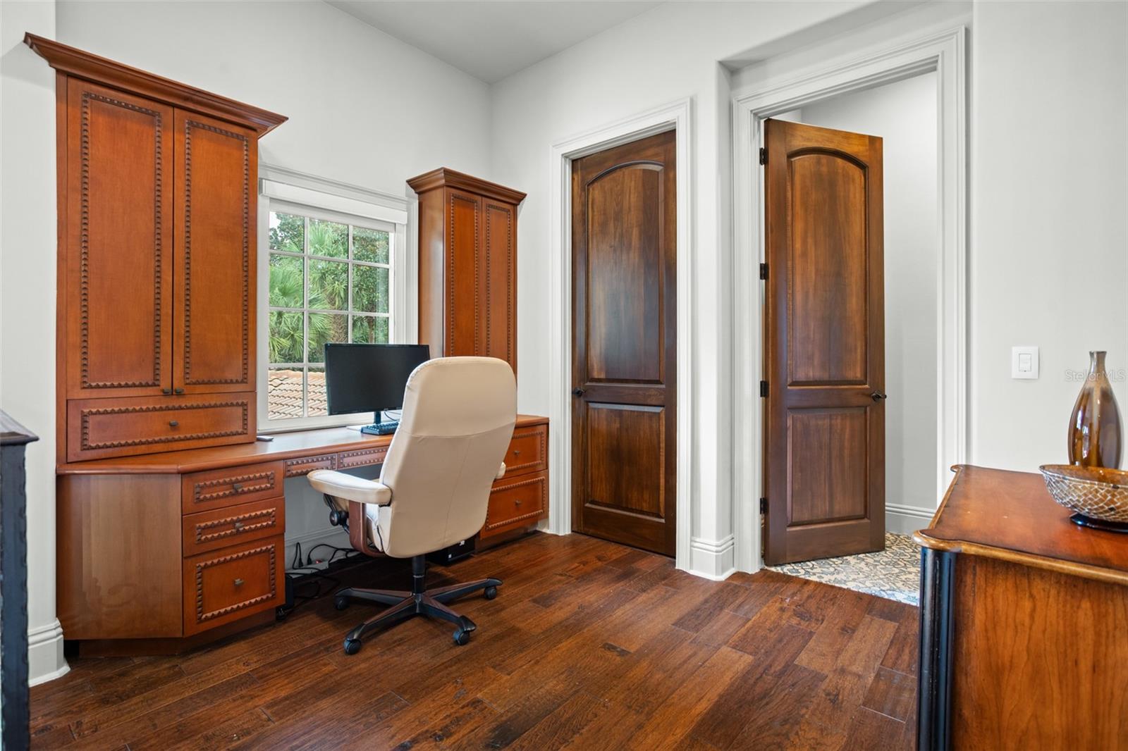 4806 Alexandra Garden Ct