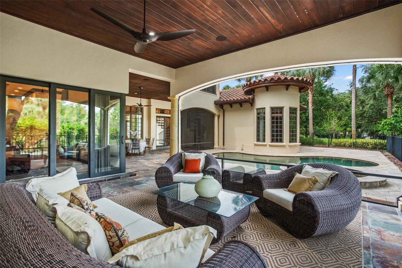 4806 Alexandra Garden Ct