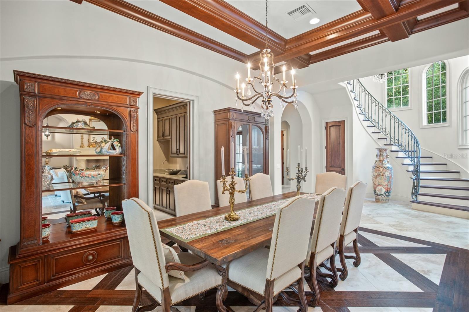 4806 Alexandra Garden Ct