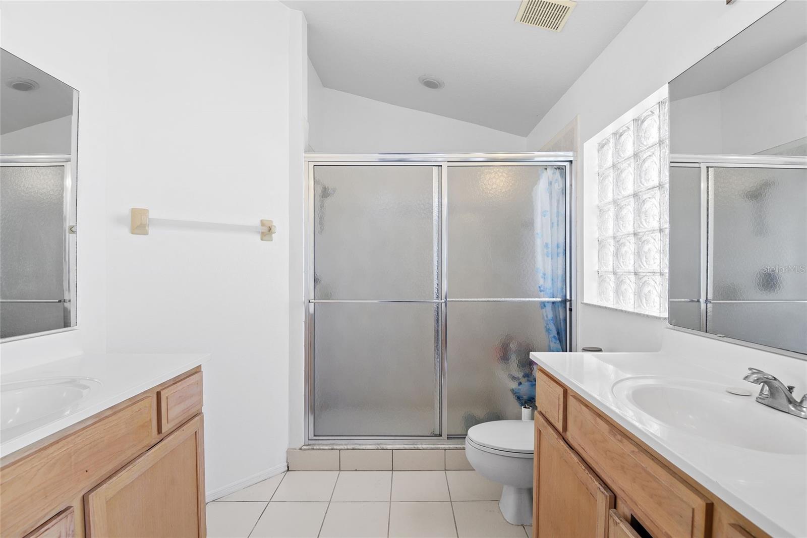 1255 Whispering Winds Ct