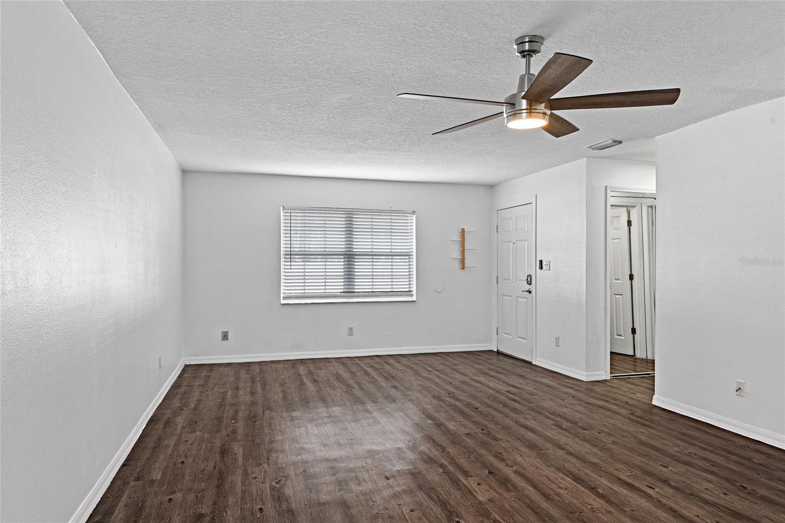 4896 Tangerine Ave #4896