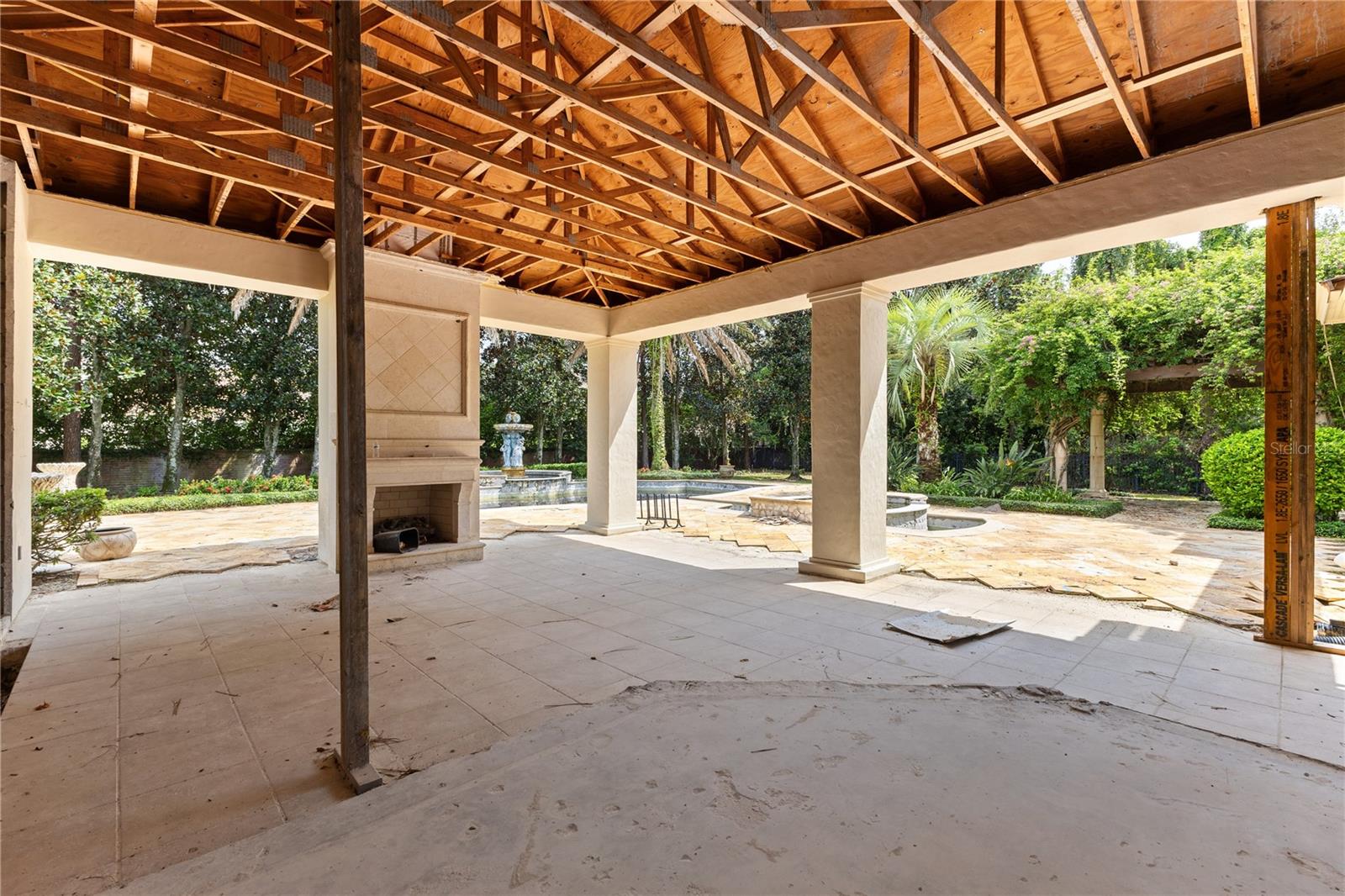 11048 Bridge House Rd