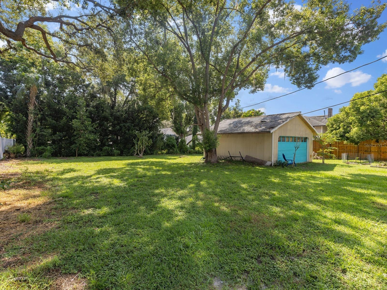 721 Magnolia St