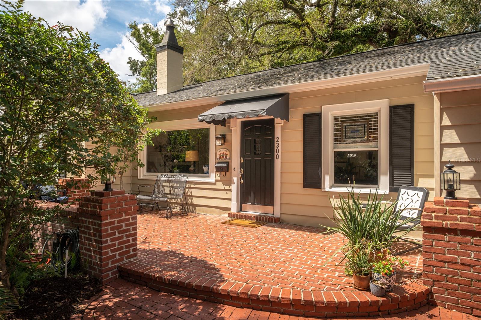 2300 Princeton Ct