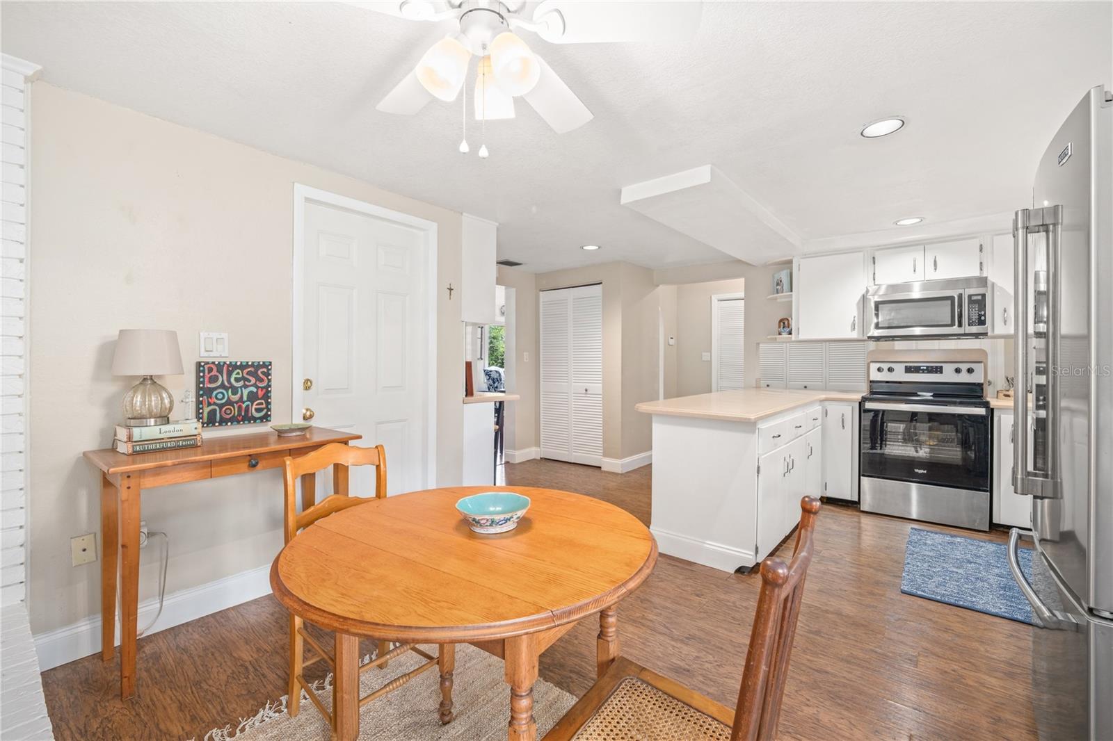2300 Princeton Ct