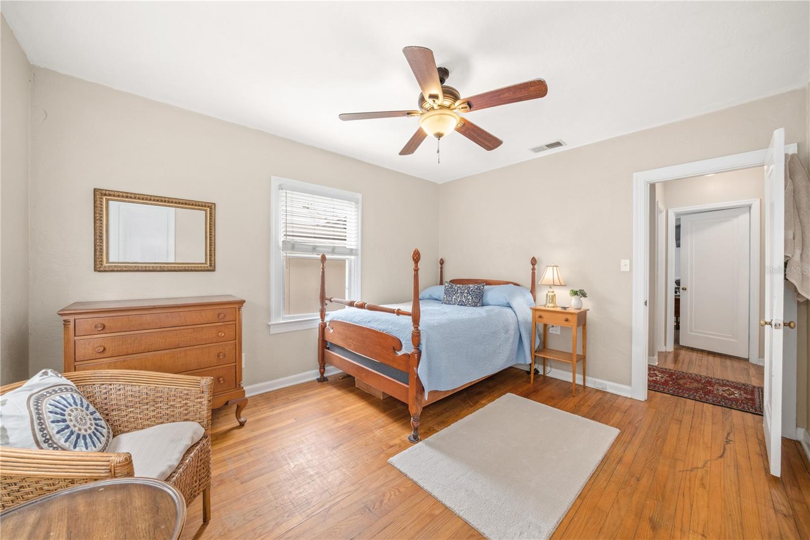 2300 Princeton Ct