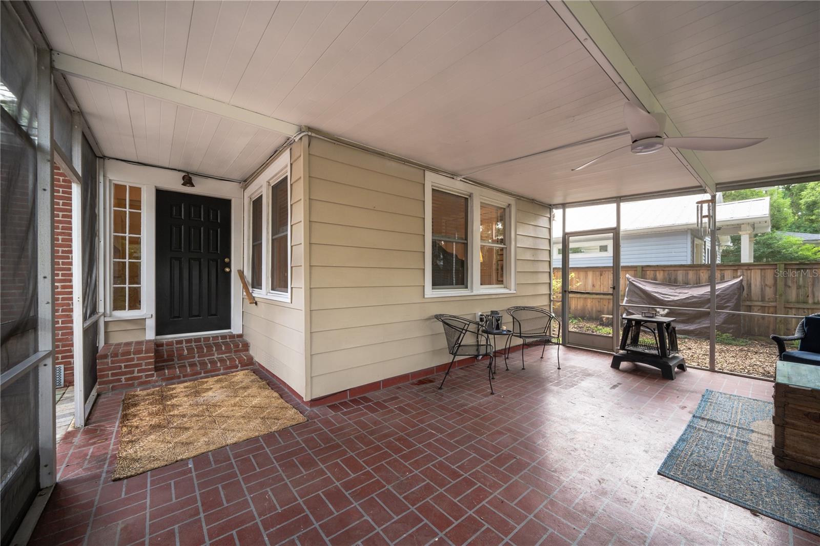 2300 Princeton Ct