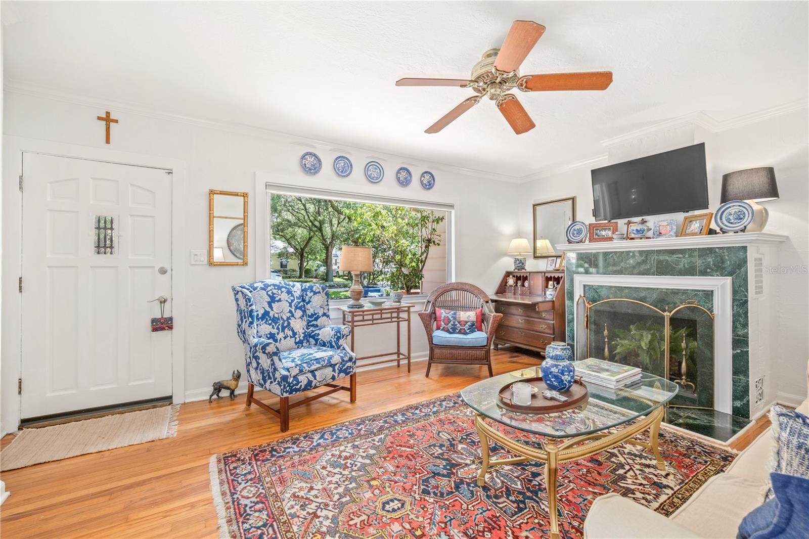 2300 Princeton Ct